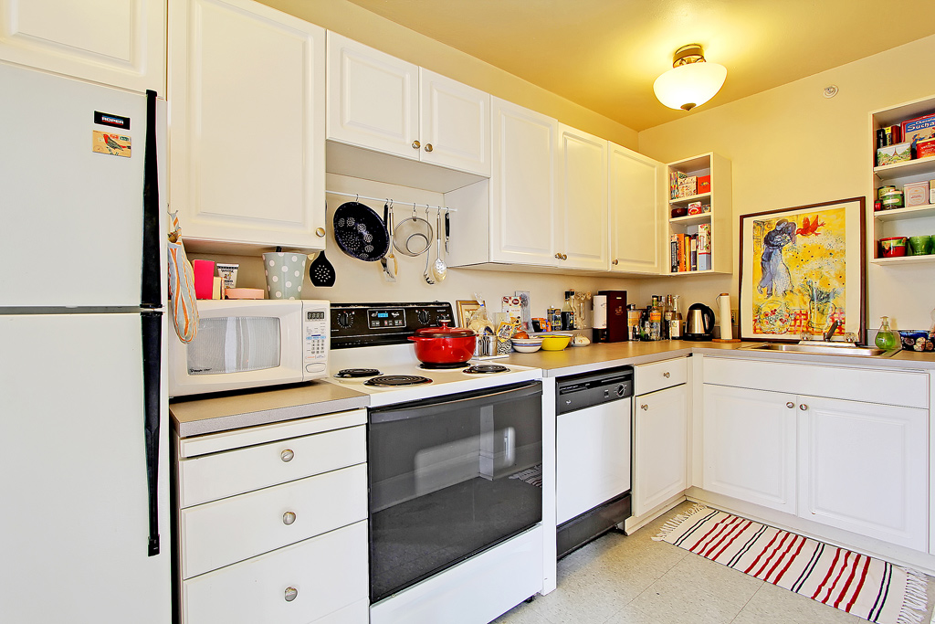 Commodore Duchess kitchen