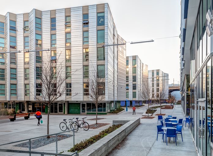New Mercer Court
