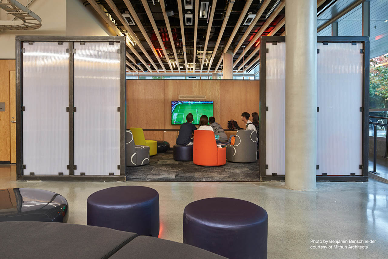 Area 01 gaming room in Maple Hall